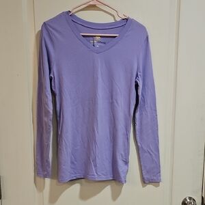 Chic Lilac Long Sleeve V-Neck Top